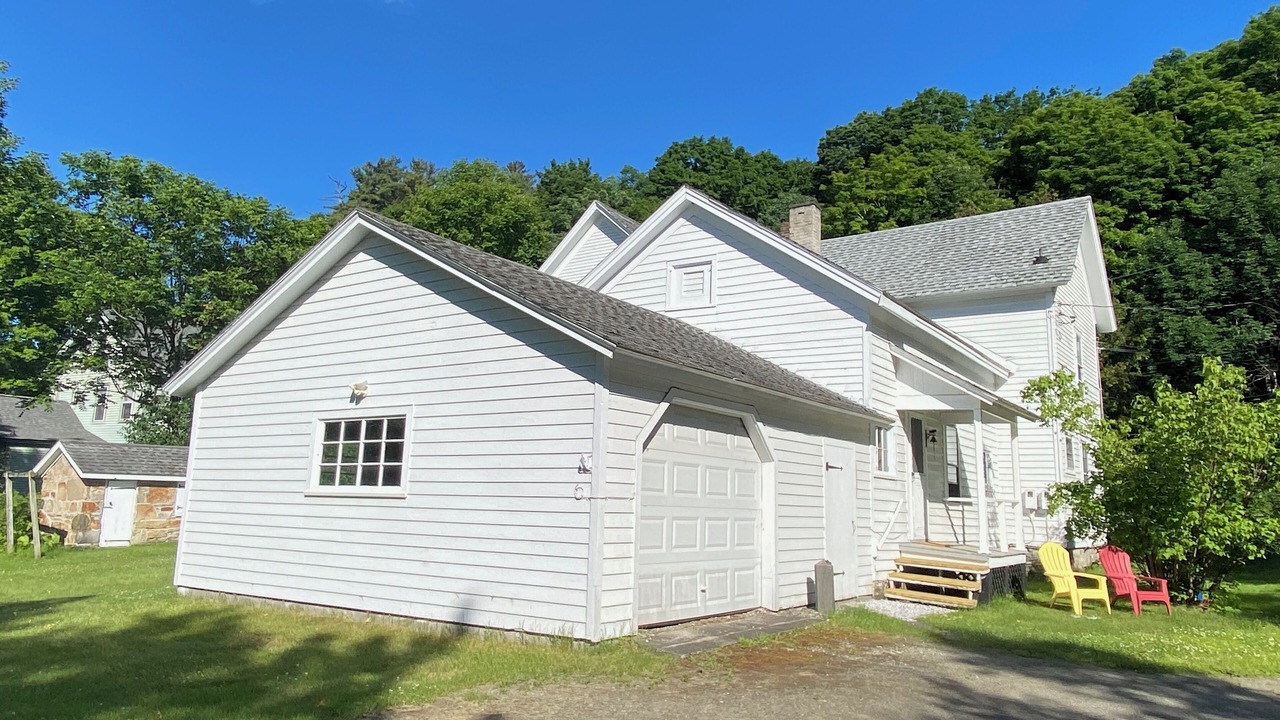 Photo of Outdoor in Elizabethtown