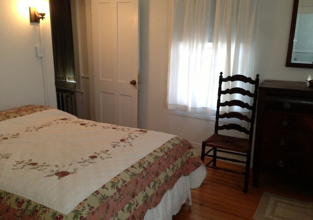 Photo of Bedroom in Elizabethtown