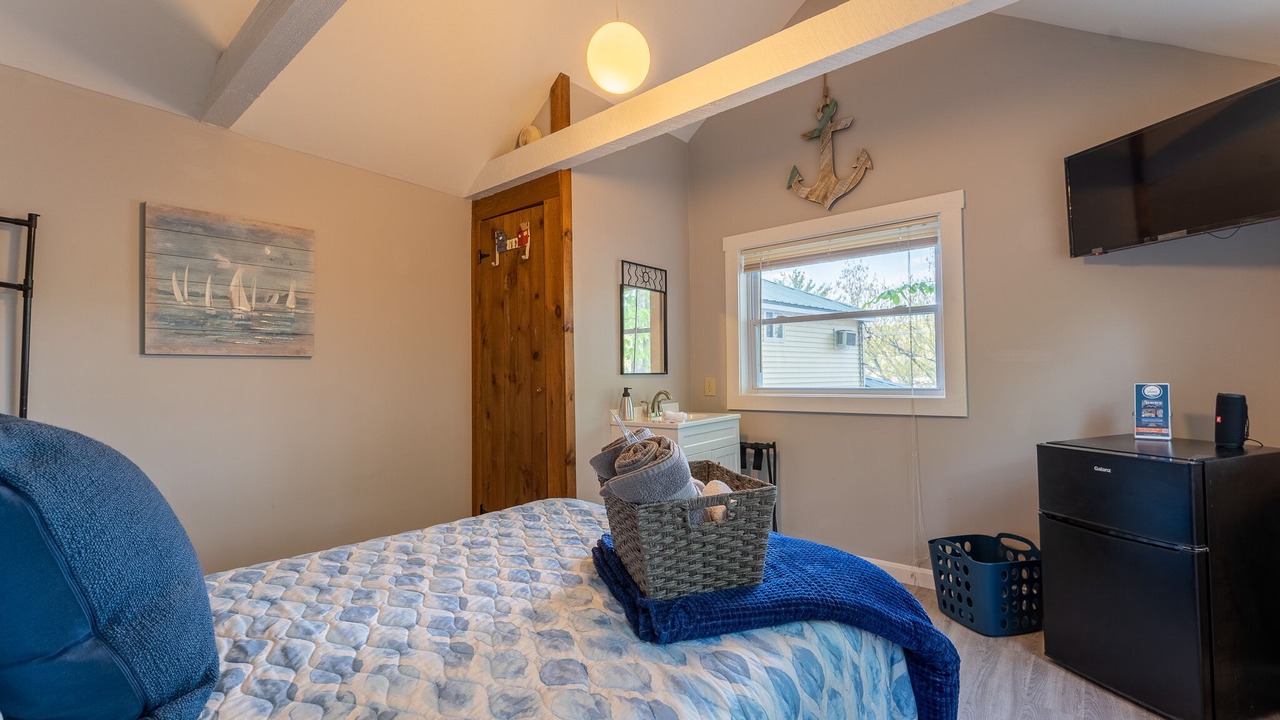 Photo of Bedroom in Alton Bay