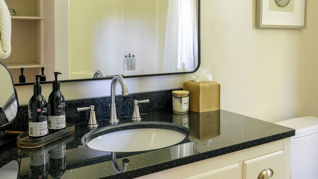 Photo of Bathroom in Stratton and Bromley Ski Areas