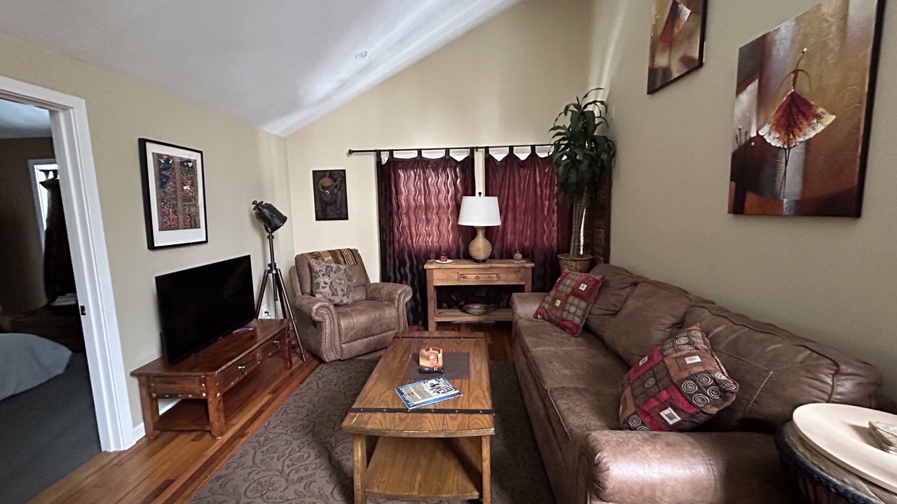Photo of Livingroom in South End