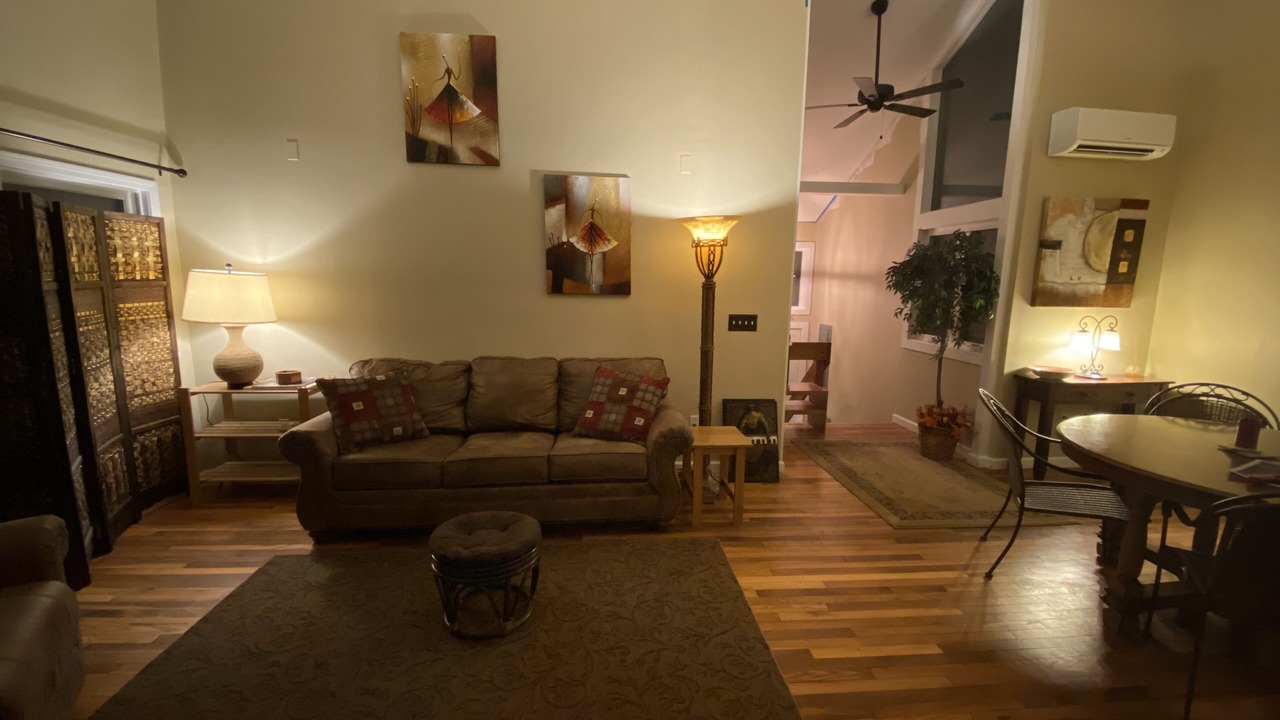 Photo of Livingroom in South End