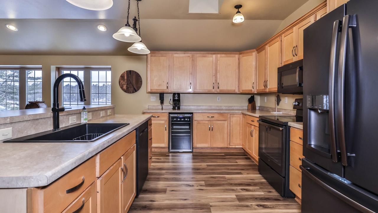 Photo of Kitchen in Arbor Vitae