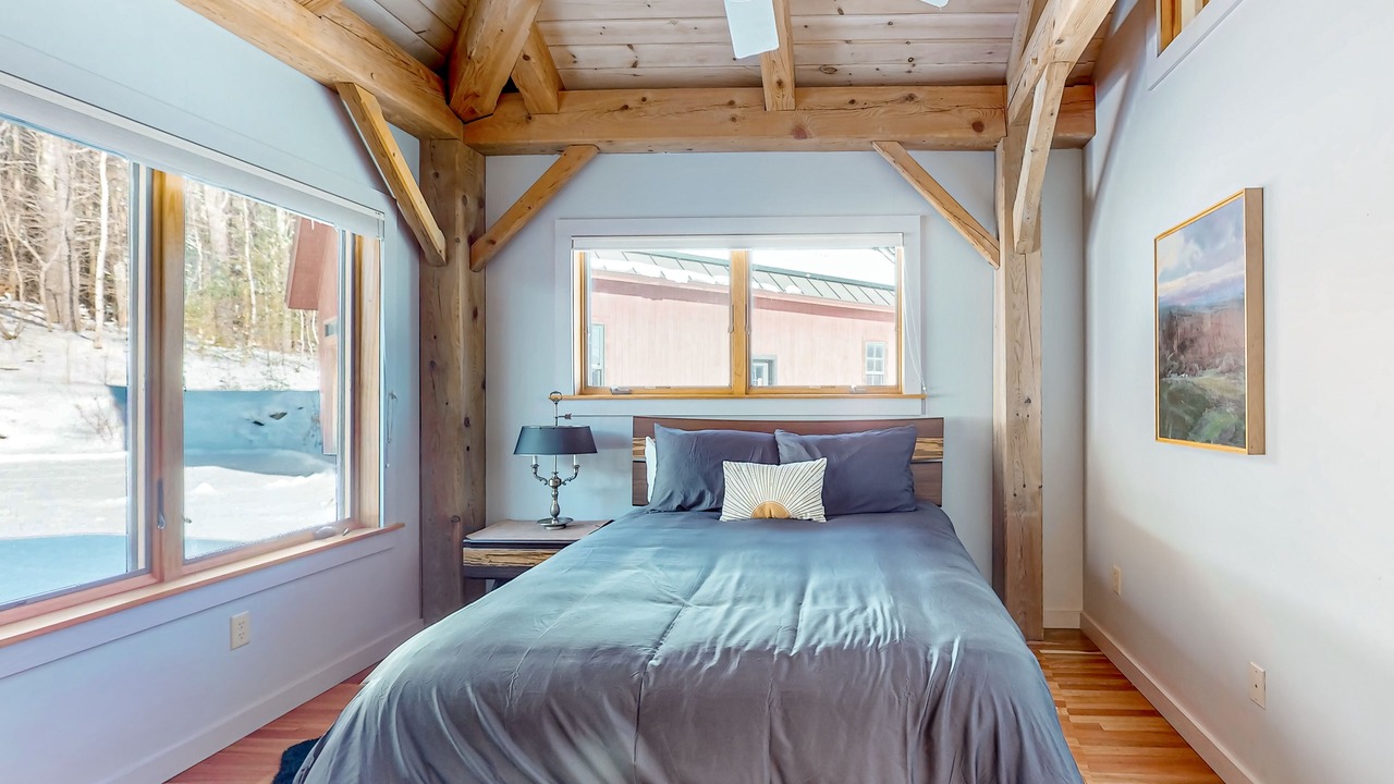 Photo of Bedroom in Underhill