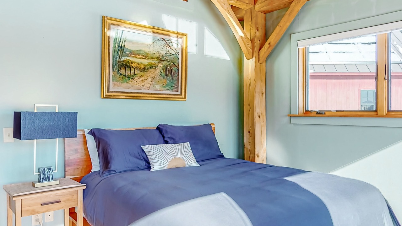 Photo of Bedroom in Underhill