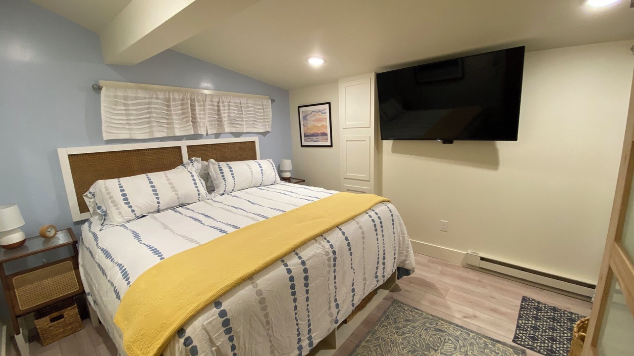 Photo of Bedroom in Malletts Bay