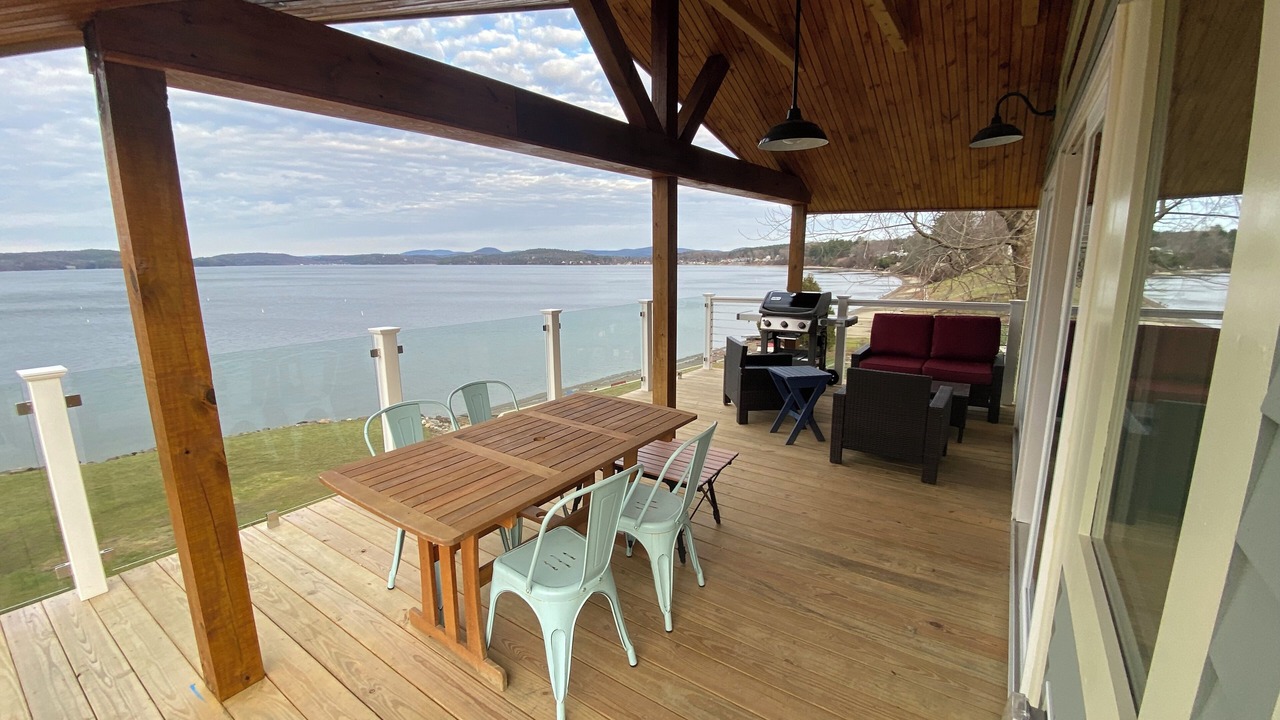 Photo of Outdoor in Malletts Bay