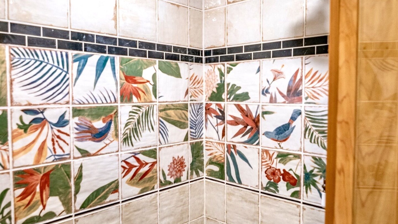 Photo of Bathroom in North Pole