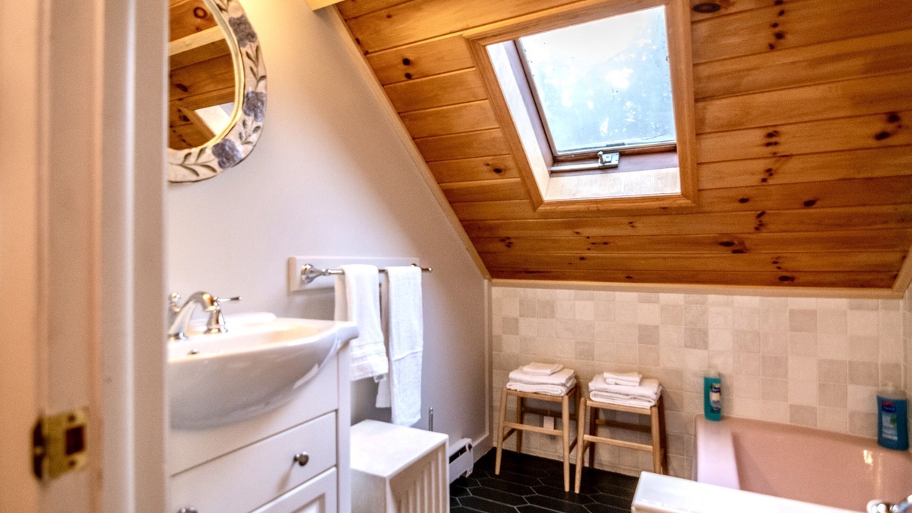 Photo of Bathroom in North Pole