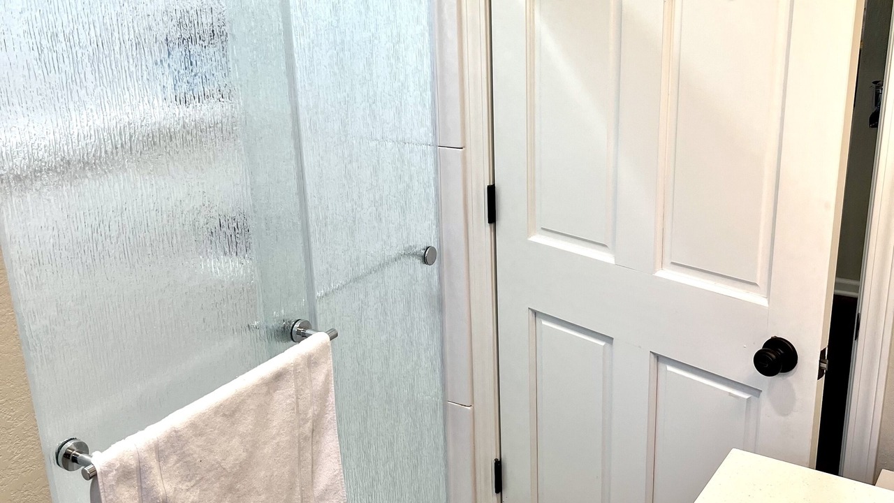 Photo of Bathroom in Honey Creek