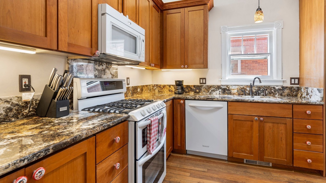 Photo of Kitchen in South Capitol