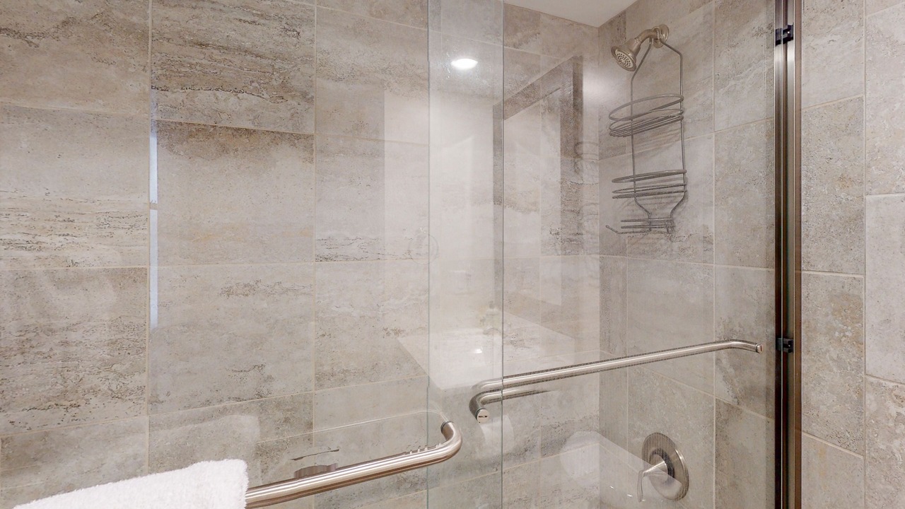 Photo of Bathroom in Warren