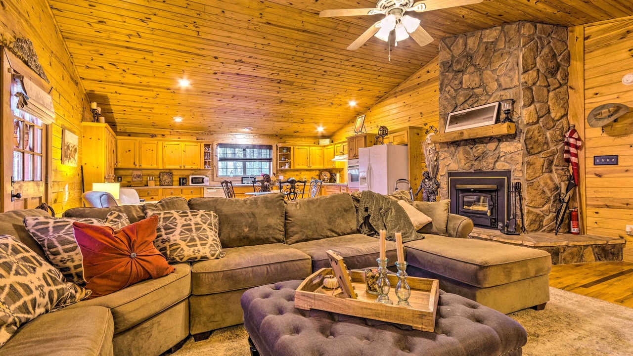 Photo of Livingroom in Cabot