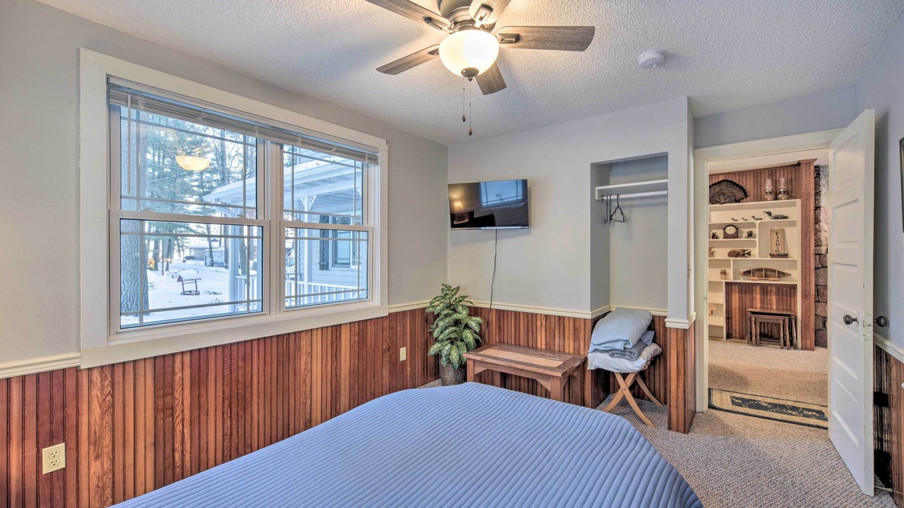 Photo of Bedroom in Chetek