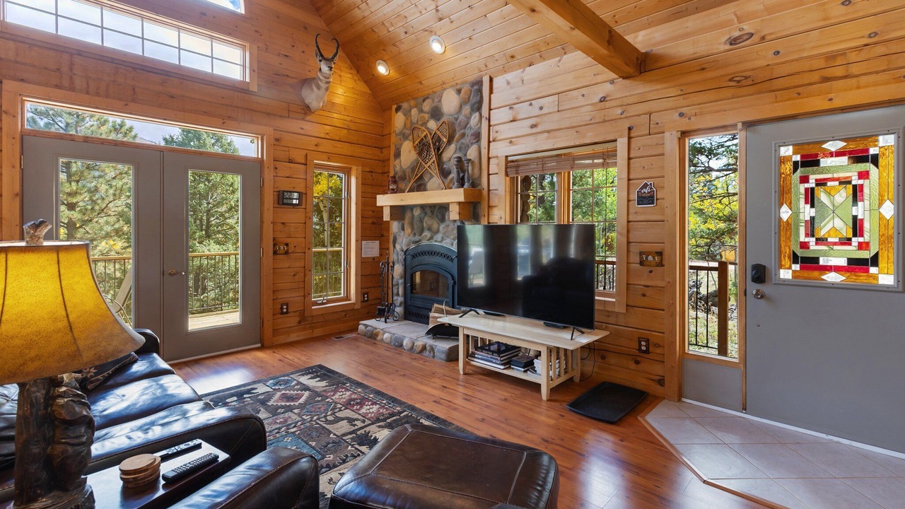 Photo of Livingroom in Rainbow Valley