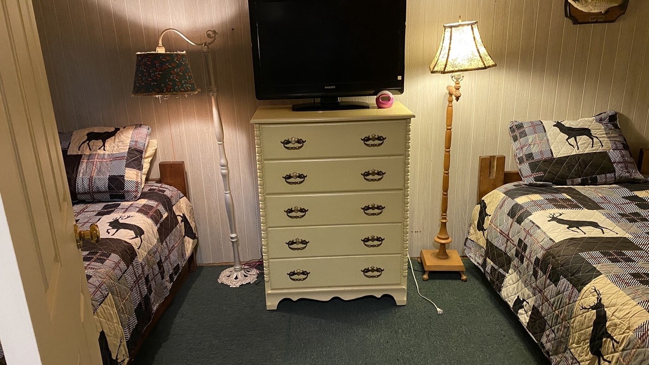 Photo of Bedroom in Brier Hill