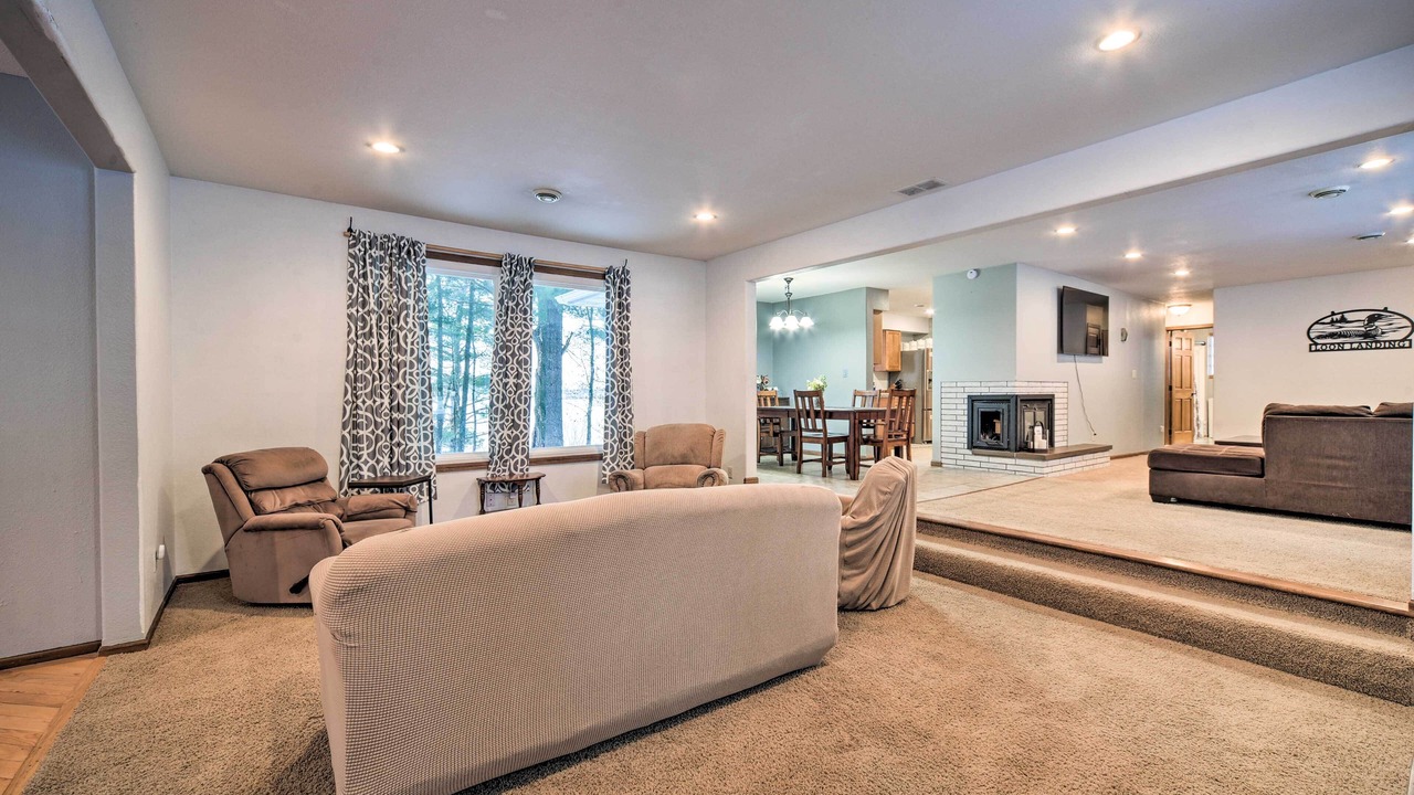 Photo of Livingroom in Chetek