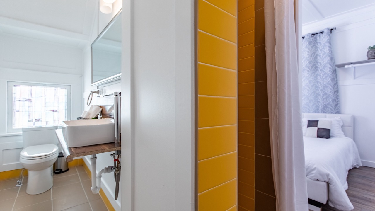 Photo of Bathroom in Kutzky Park