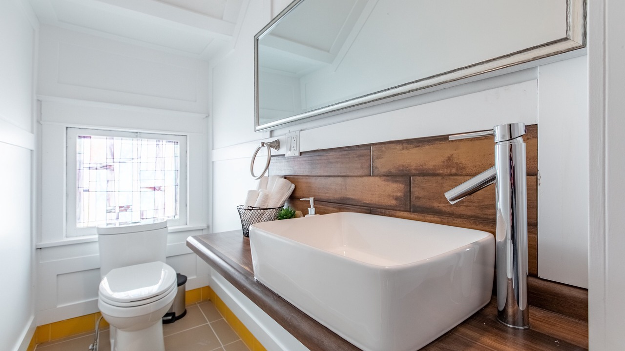 Photo of Bathroom in Kutzky Park