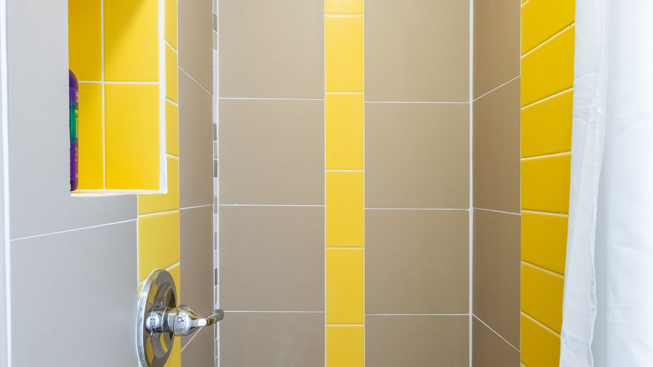 Photo of Bathroom in Kutzky Park