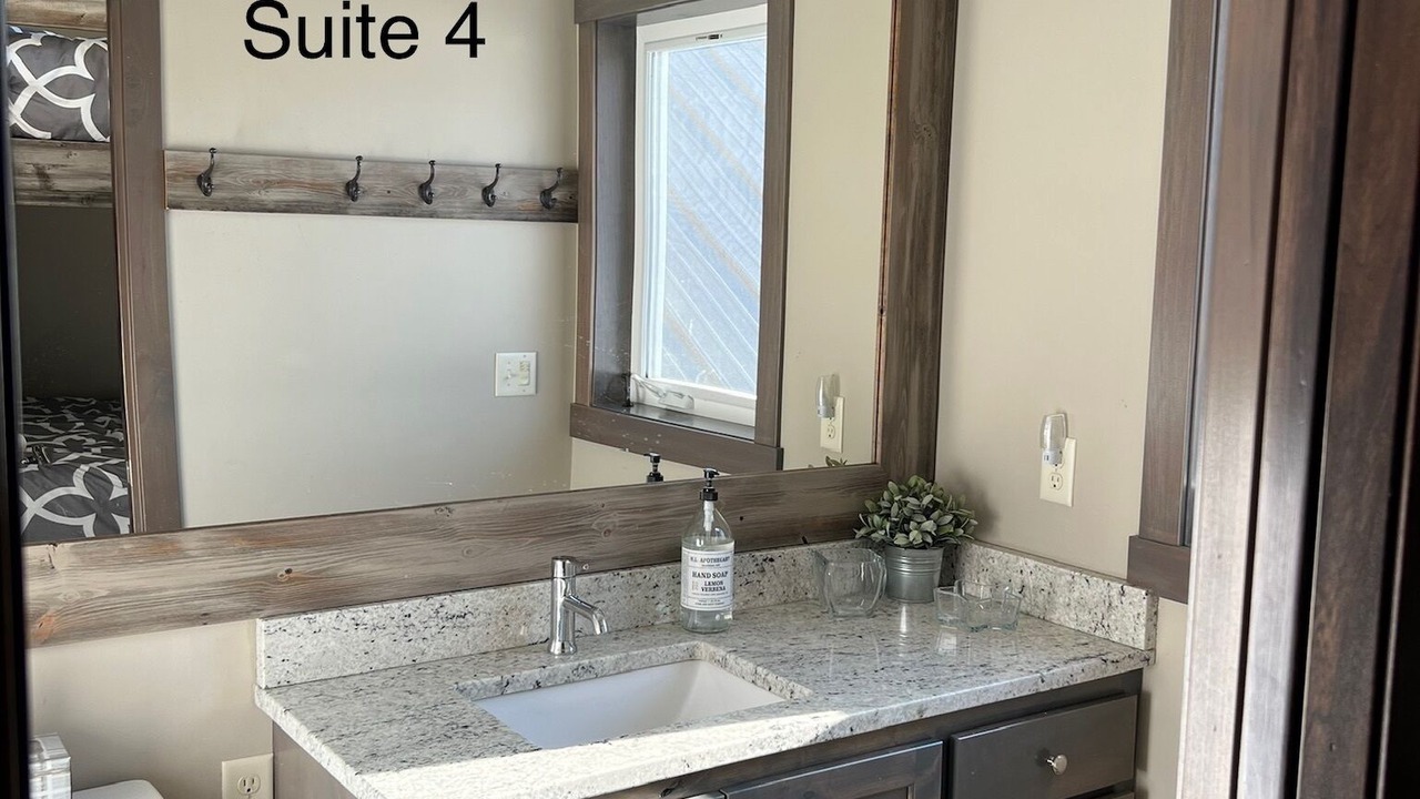 Photo of Bathroom in Caledonia