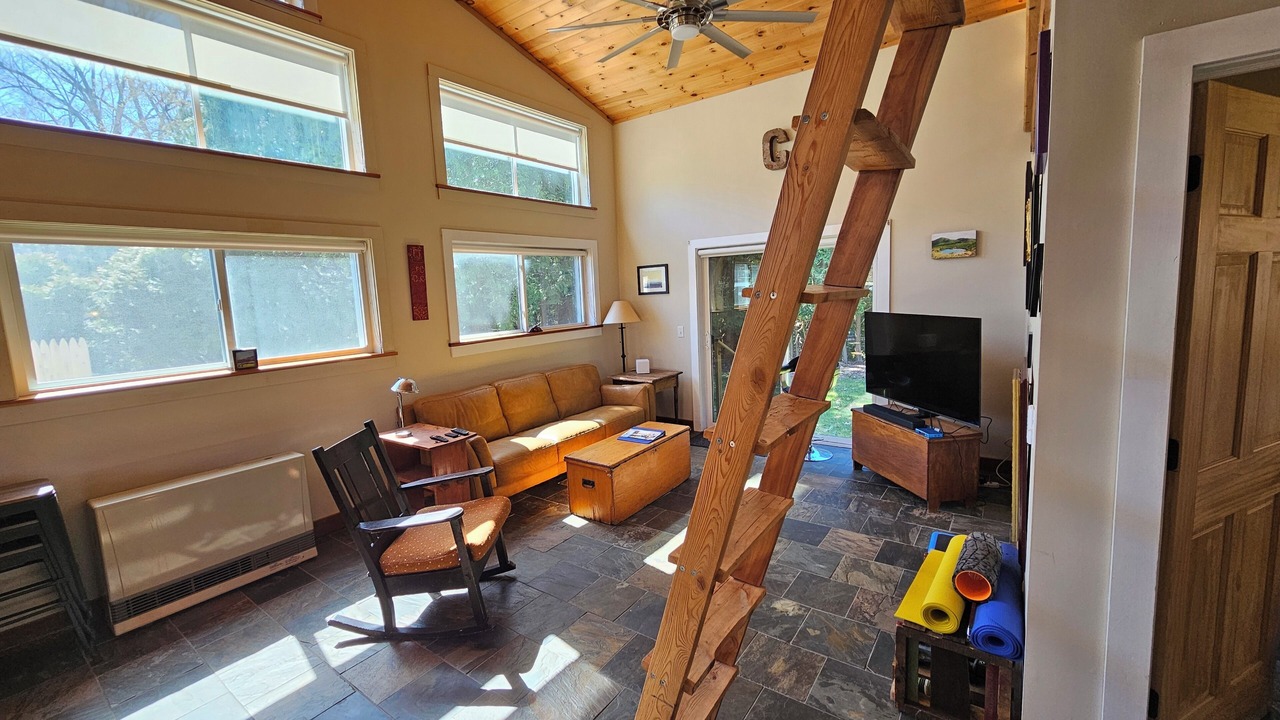 Photo of Livingroom in Essex Junction