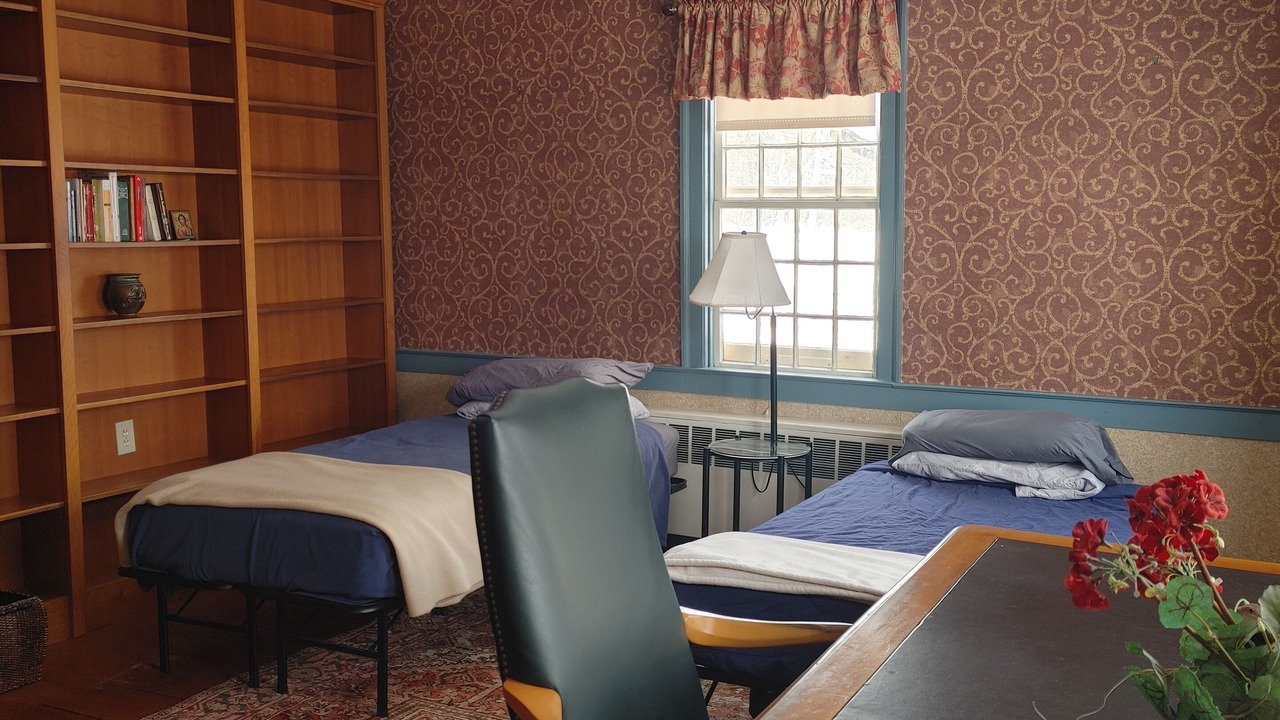 Photo of Bedroom in Bethel