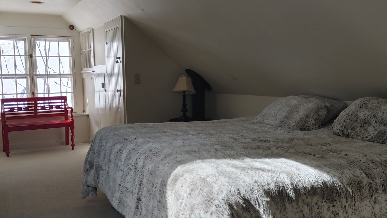 Photo of Bedroom in Bethel