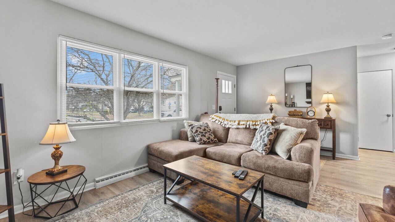 Photo of Livingroom in South Burlington