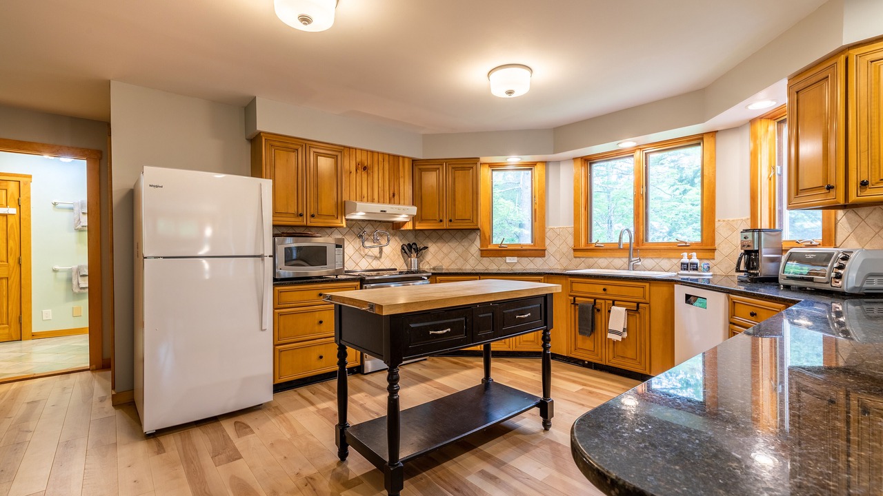 Photo of Kitchen in South Londonderry