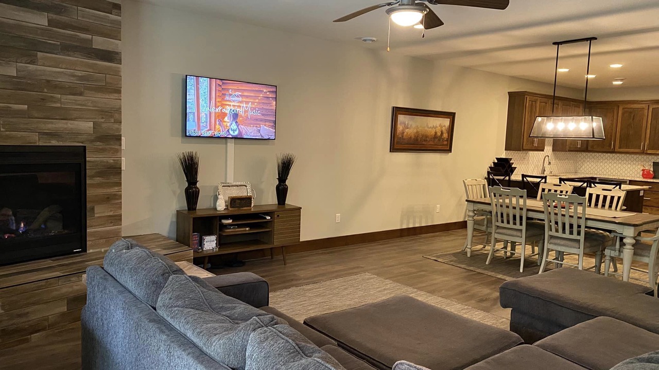 Photo of Livingroom in Crosslake