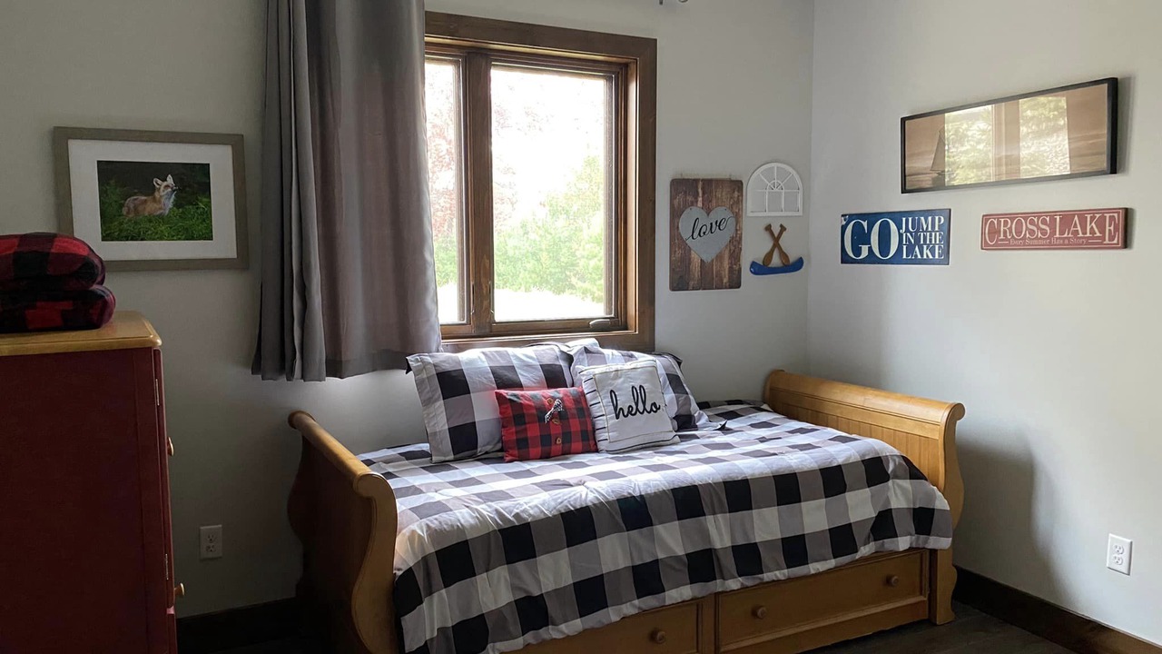 Photo of Bedroom in Crosslake