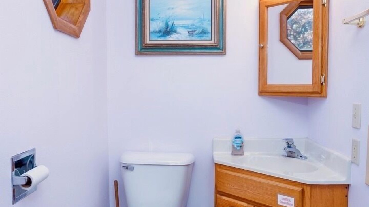 Photo of Bathroom in Ellison Bay
