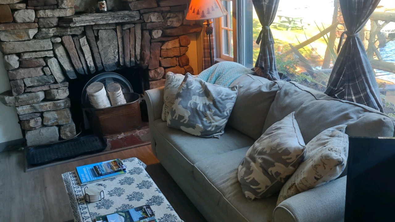Photo of Livingroom in Saranac Lake