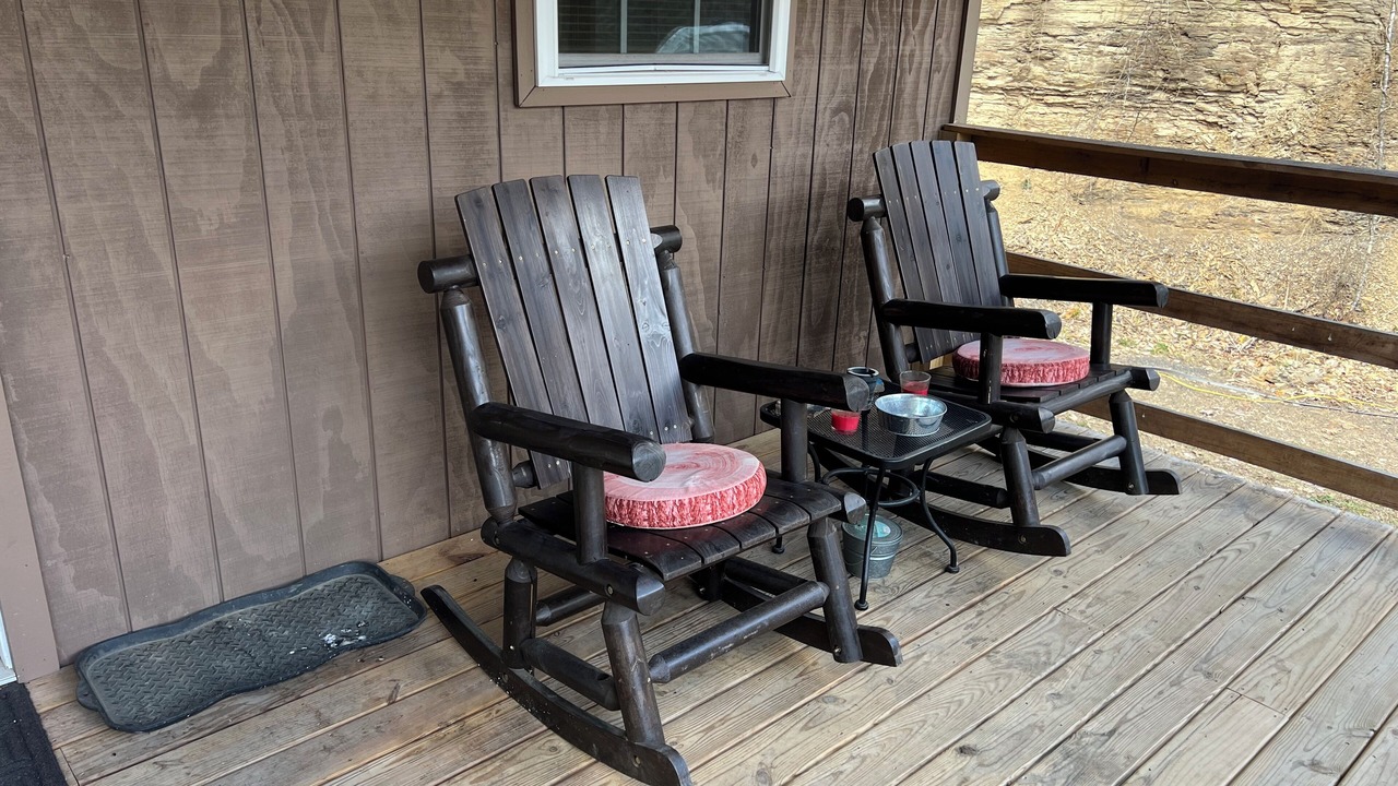 Photo of Patio Balcony in Matewan