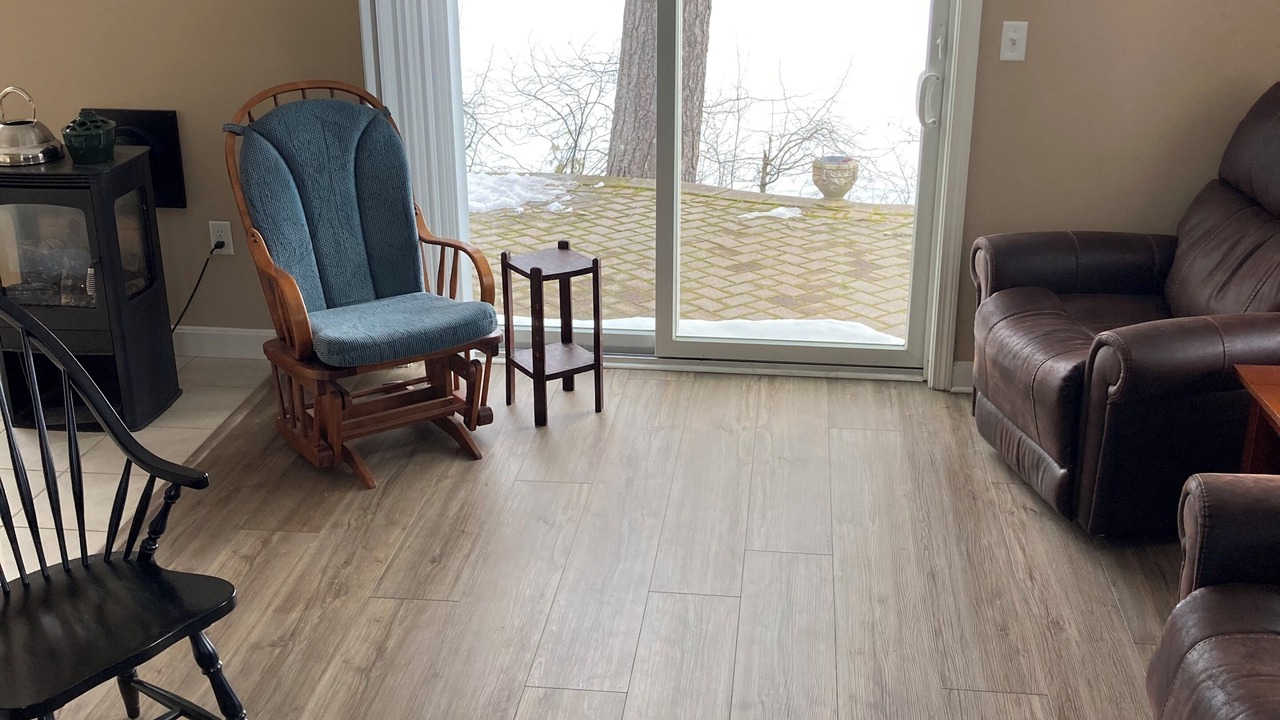 Photo of Livingroom in Amherst