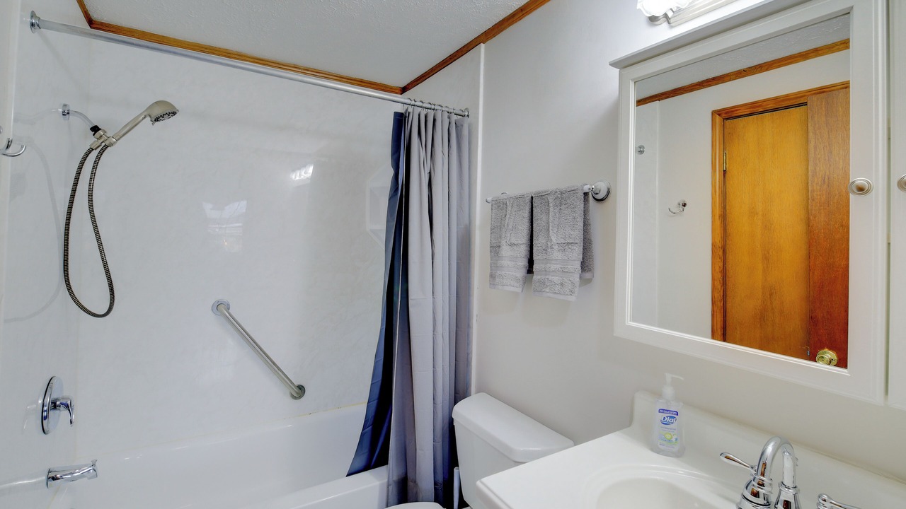 Photo of Bathroom in Bluefield
