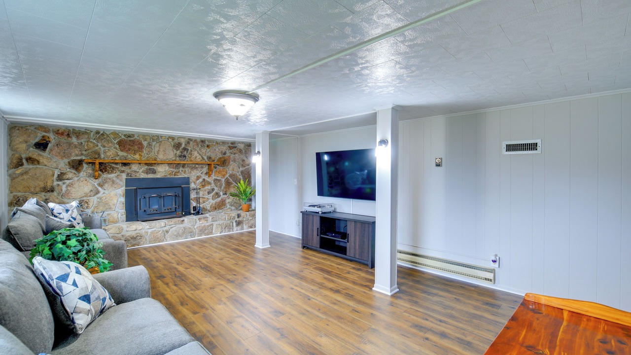 Photo of Bedroom in Bluefield