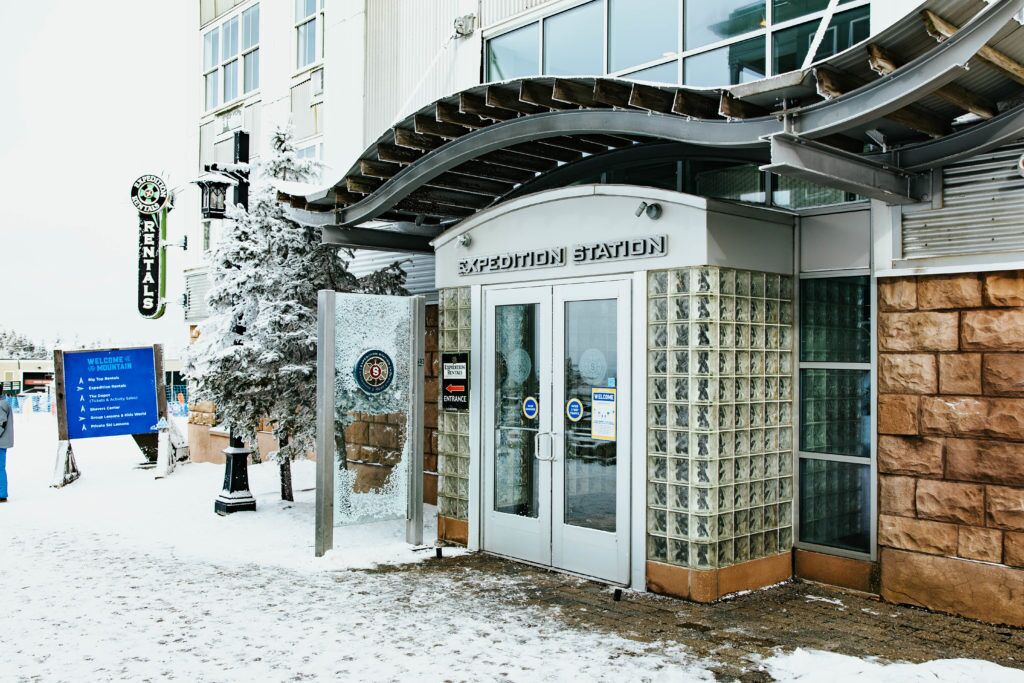 Photo of Outdoor in Snowshoe