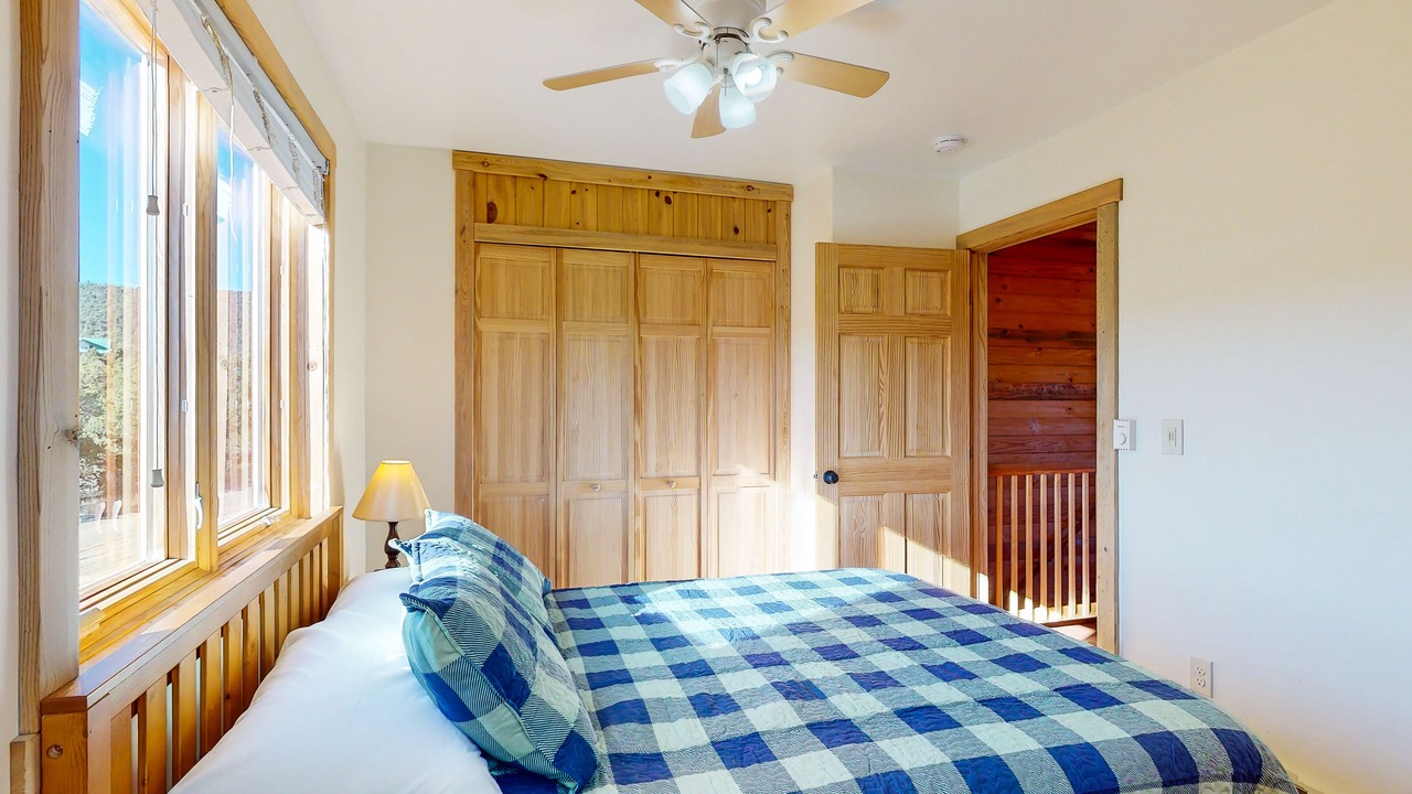 Photo of Bedroom in Alpine Village
