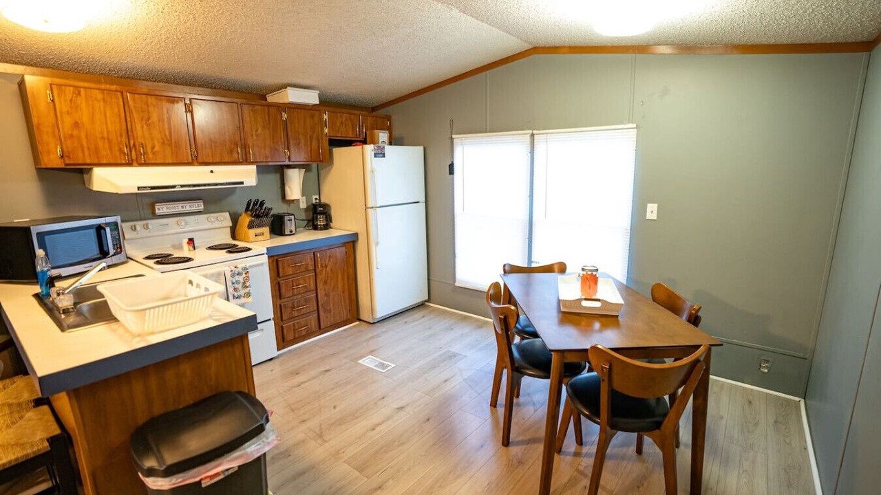 Photo of Kitchen in Red Jacket