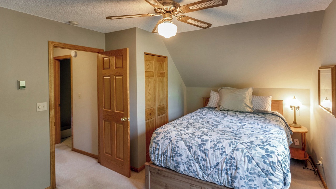 Photo of Bedroom in Garrison