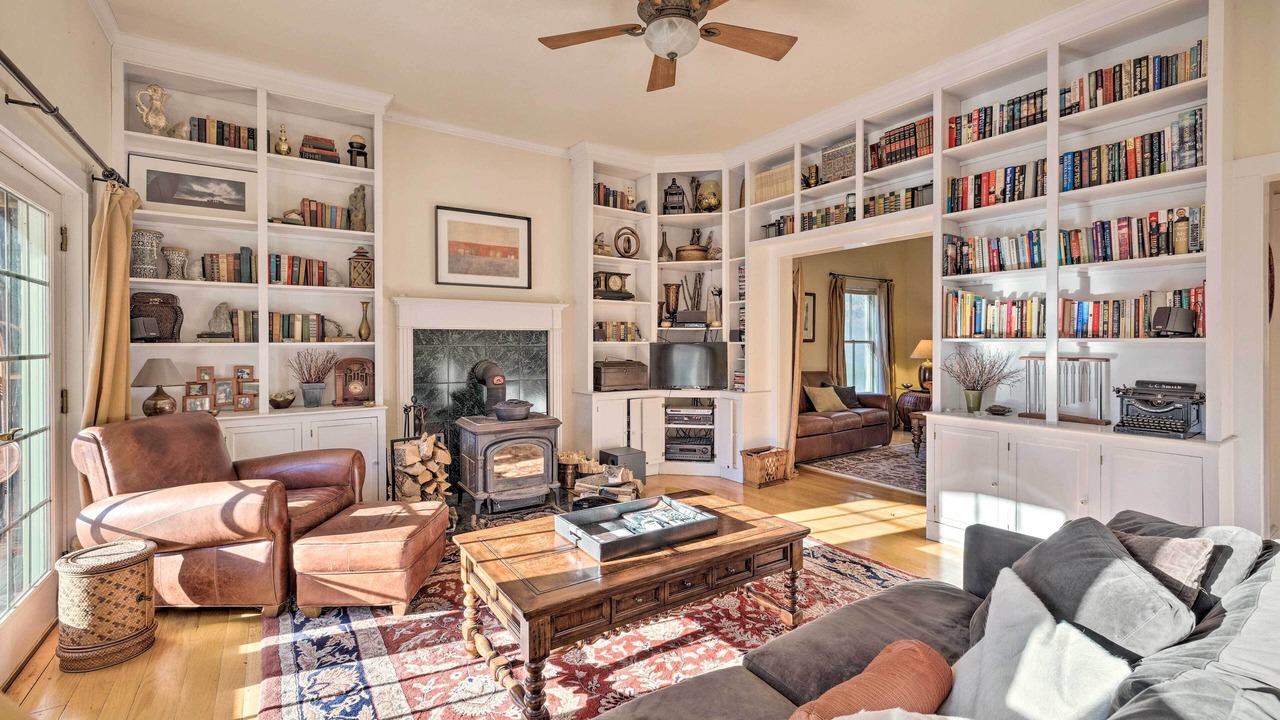 Photo of Bedroom in Montgomery Center