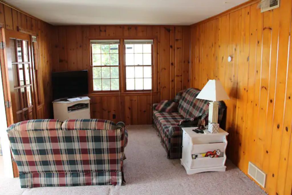 Photo of Livingroom in Duck Lake