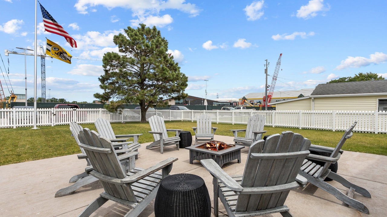 Photo of Patio Balcony in Ashwaubenon