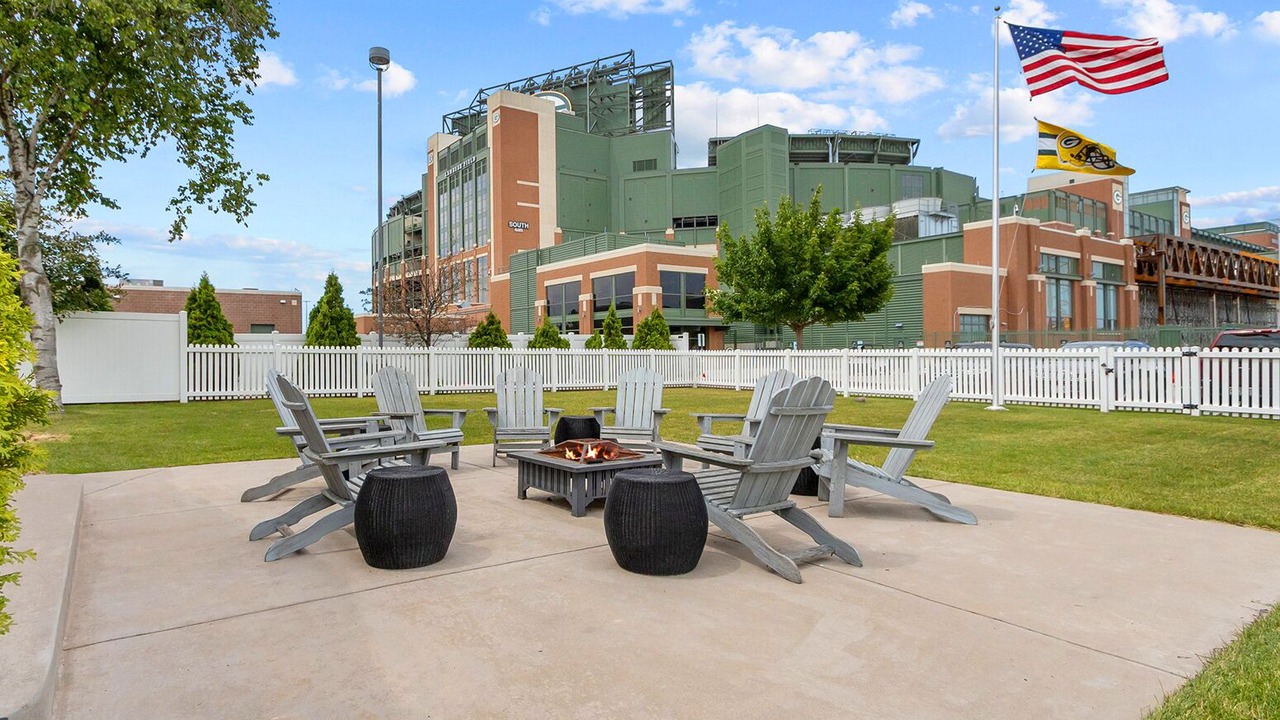 Photo of Outdoor in Ashwaubenon