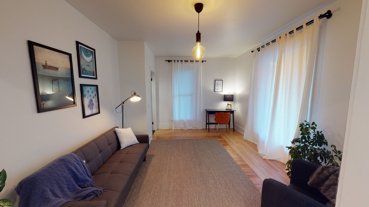 Photo of Livingroom in Monroe