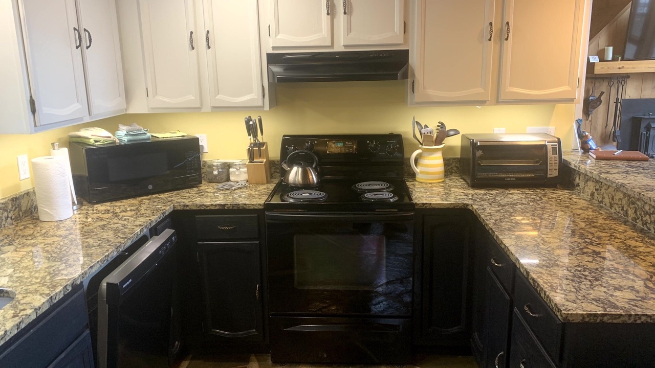 Photo of Kitchen in Snowshoe