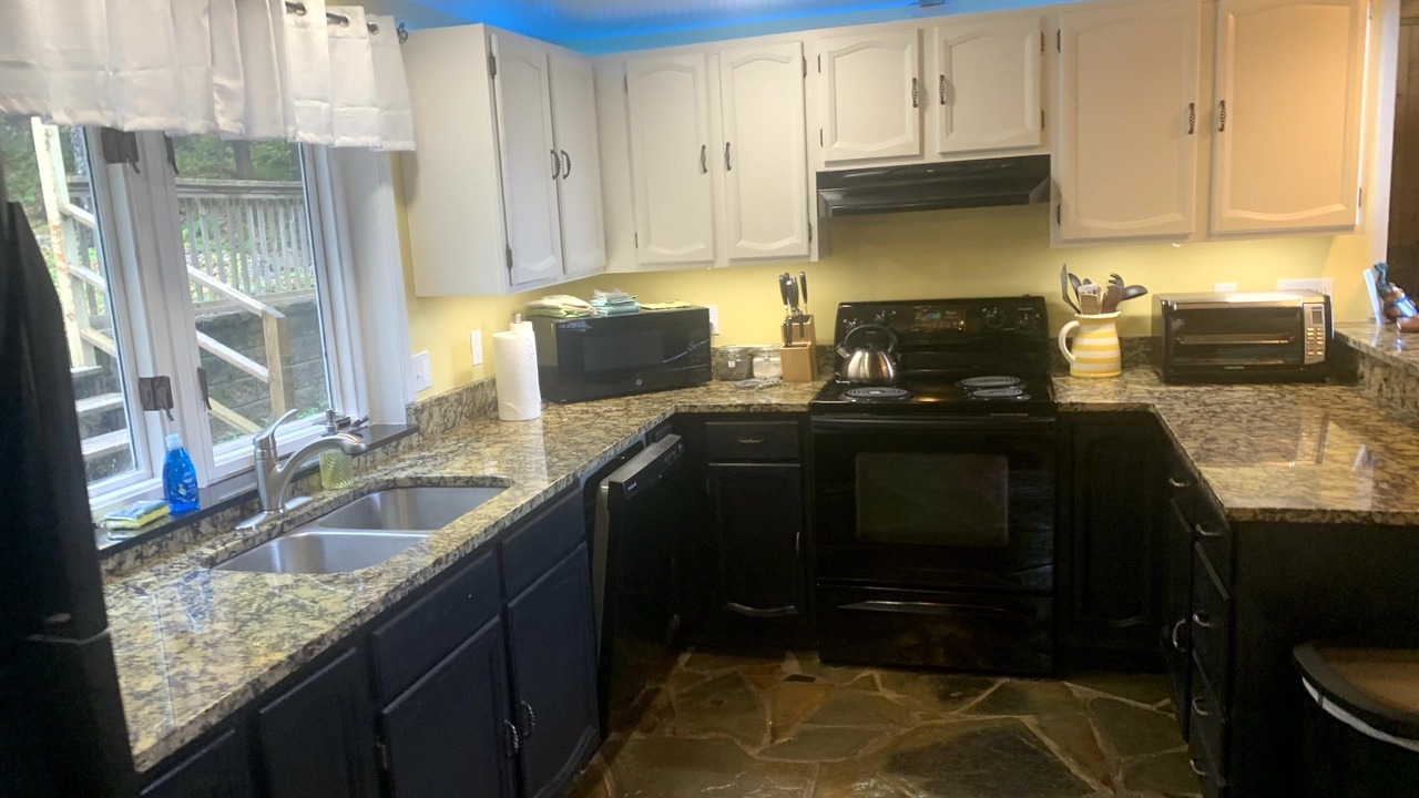 Photo of Kitchen in Snowshoe