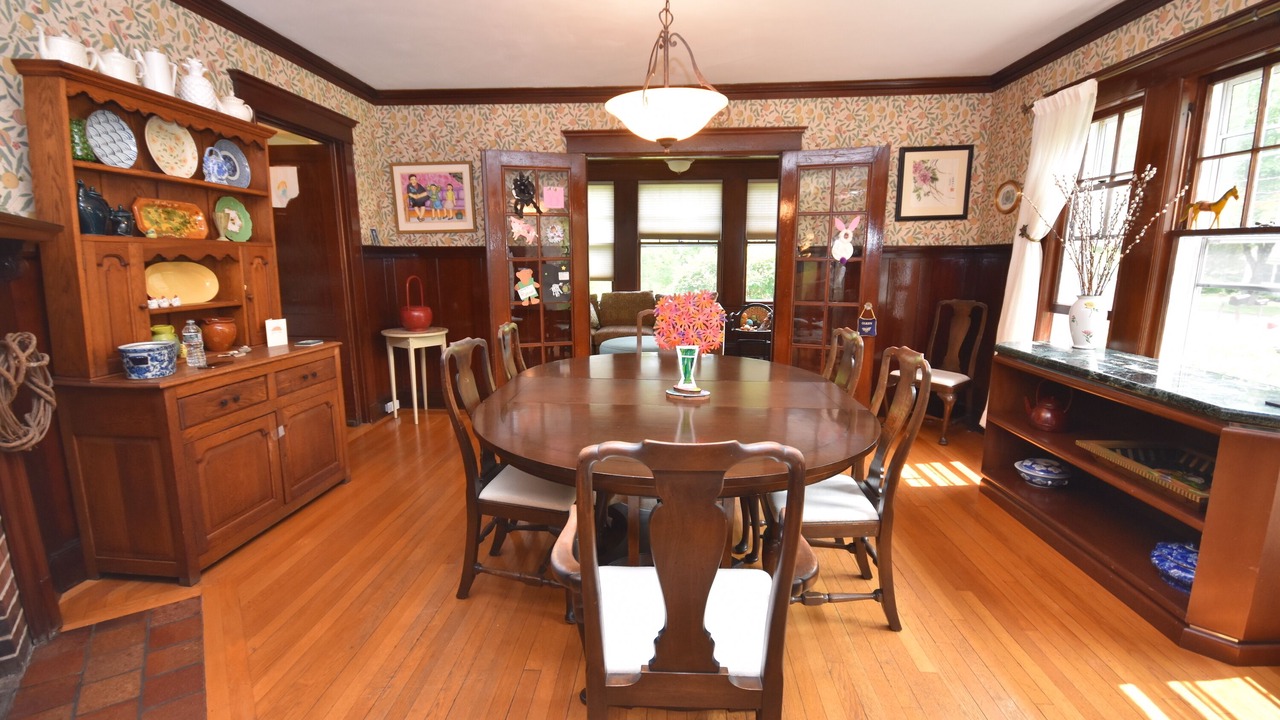 Photo of Bedroom in South Amherst